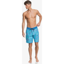 Load image into Gallery viewer, Highline Party Wave 19&quot; Boardshorts
